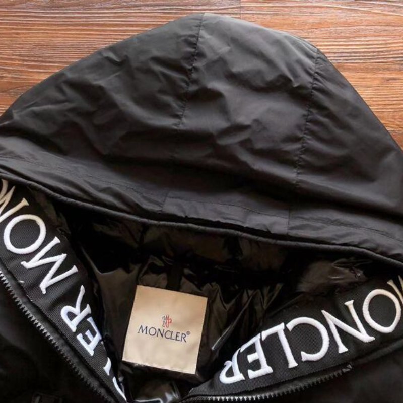 Moncler Chaqueta