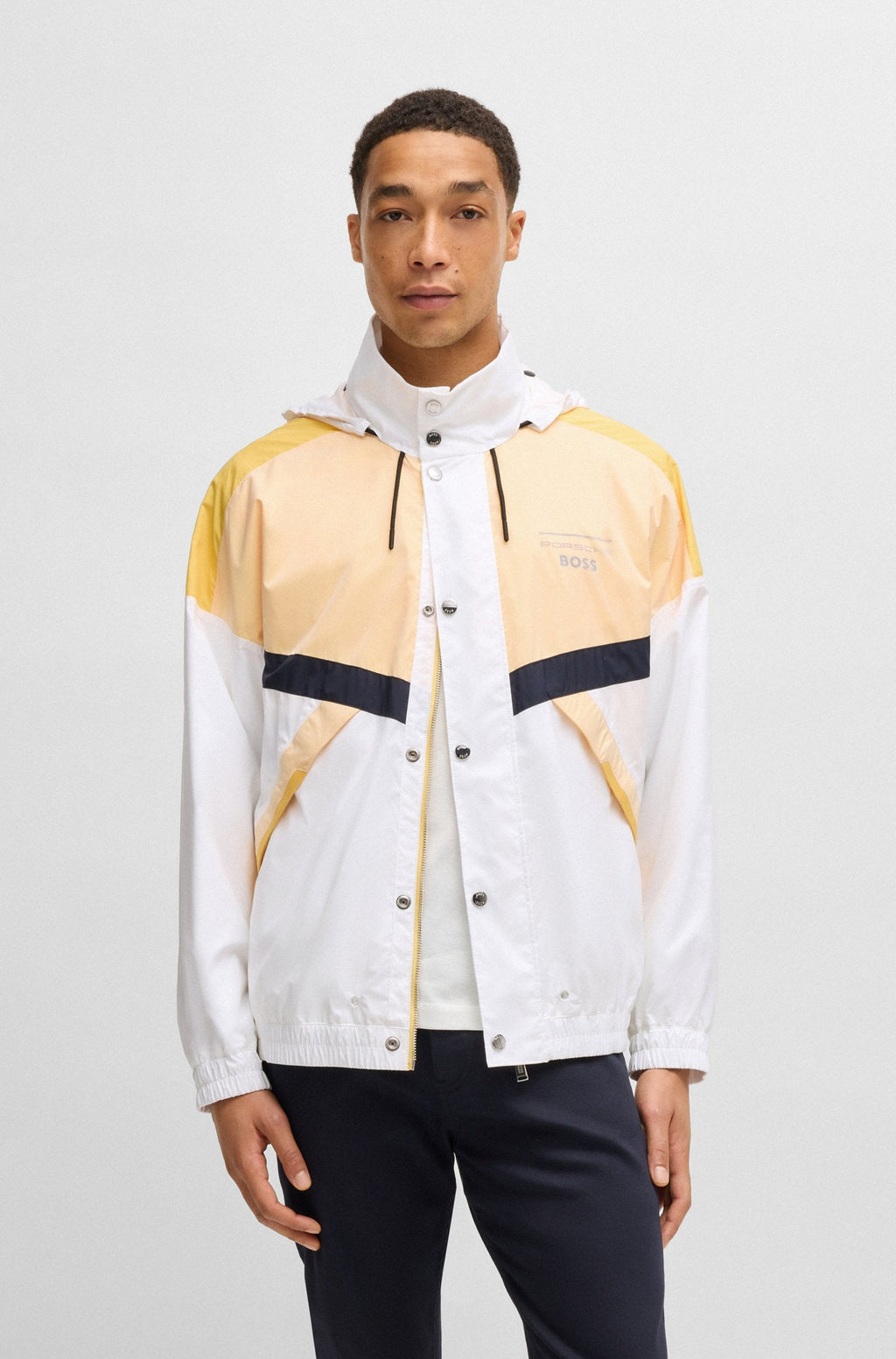 Chaqueta Porsche x BOSS repelente al agua con bloques de color