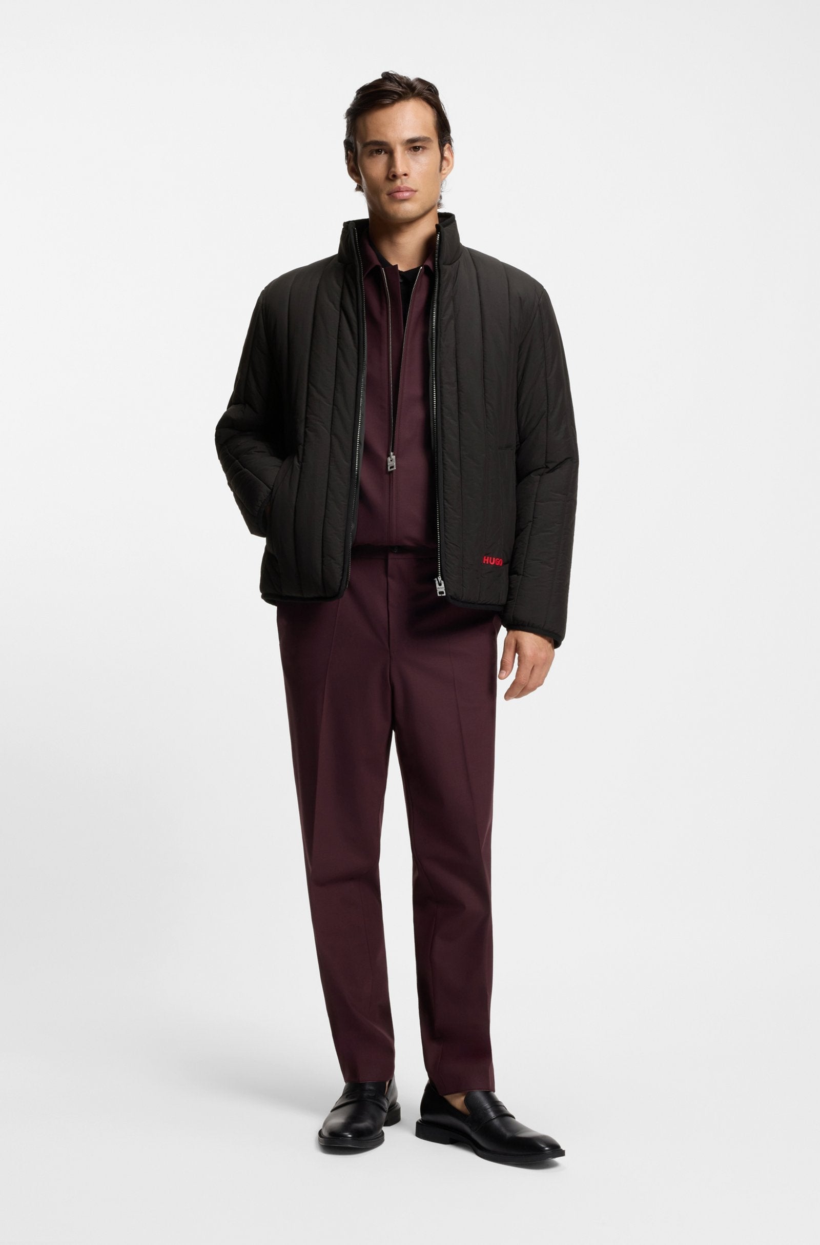 Chaqueta guateada con detalle de logo